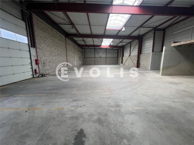 Local Commercial location à Melun, Cesson