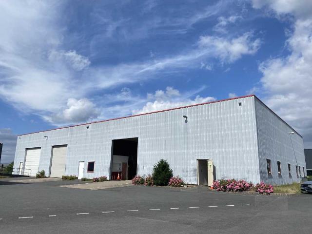 Local Commercial location à Orléans, Chécy