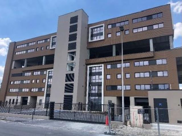 Local Commercial location à Nanterre, Colombes