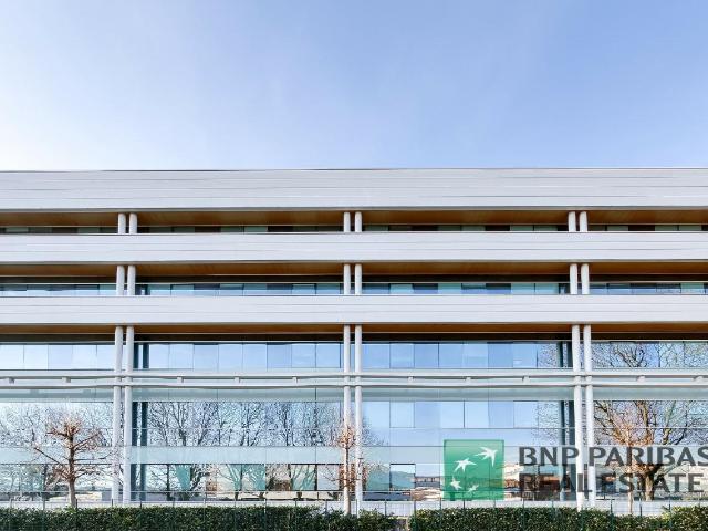 Local Commercial location à Nanterre, Colombes