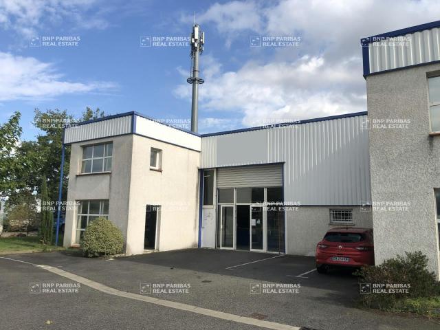 Local Commercial location à Toulouse, Colomiers