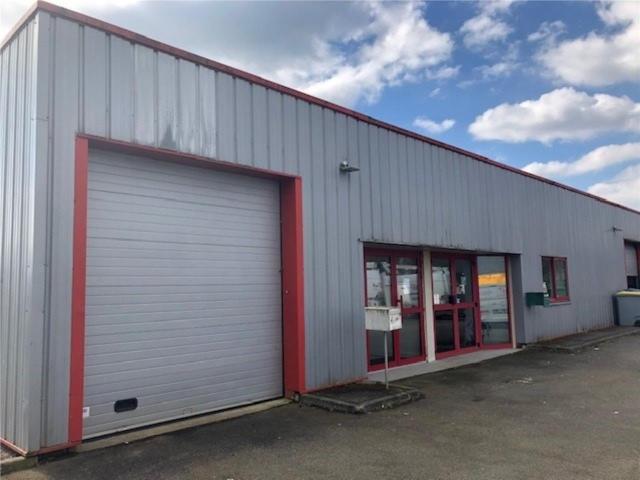 Local Commercial location à Nantes, Couëron