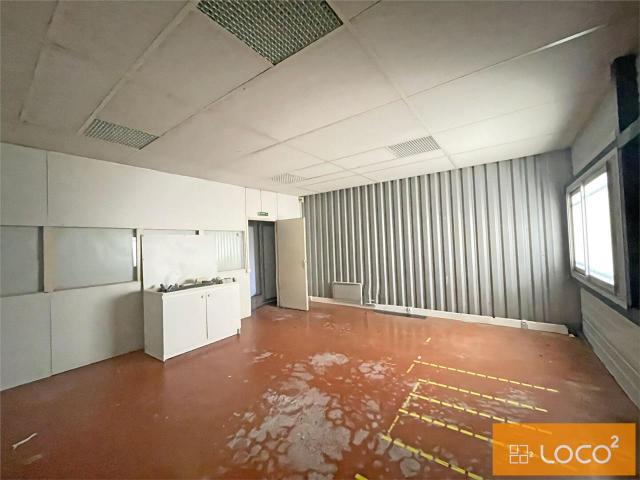Local Commercial location à Toulouse, Cugnaux