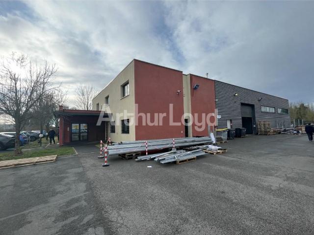 Local Commercial location à Douai, Lauwin-planque