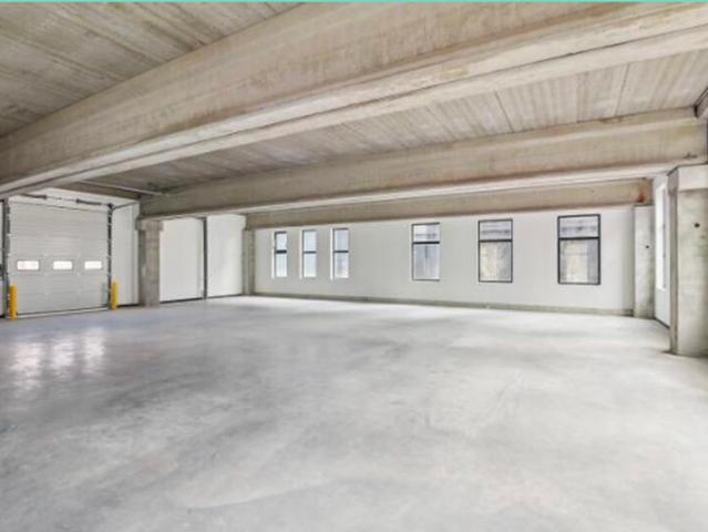Local Commercial location à Nanterre