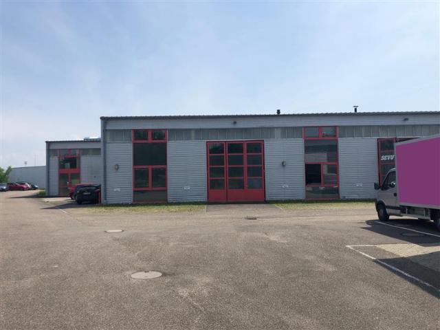 Local Commercial location à Strasbourg, Entzheim