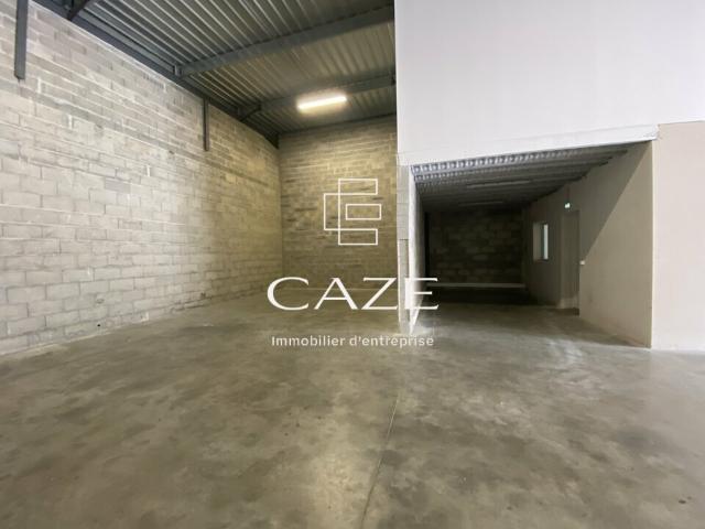 Local Commercial location à Bordeaux, Eysines