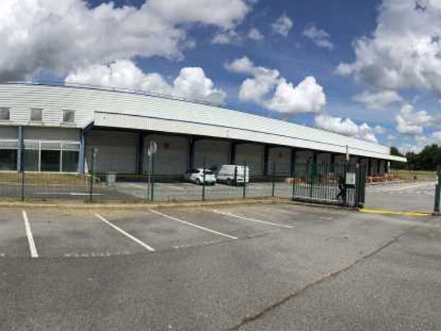 Local Commercial location à Torcy, Ferrières-en-brie