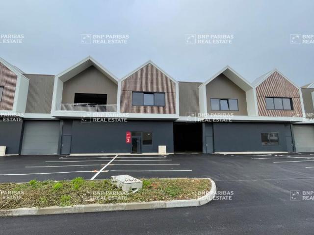 Local Commercial location à Mantes-la-Jolie, Flins-sur-seine