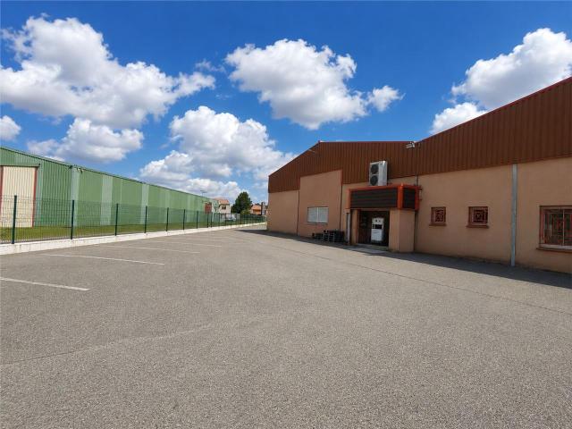 Local Commercial location à Toulouse, Gagnac-sur-garonne
