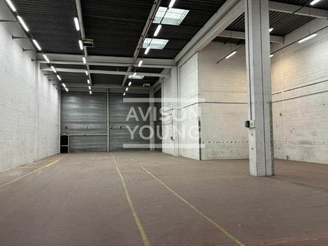Local Commercial location à Nanterre, Gennevilliers