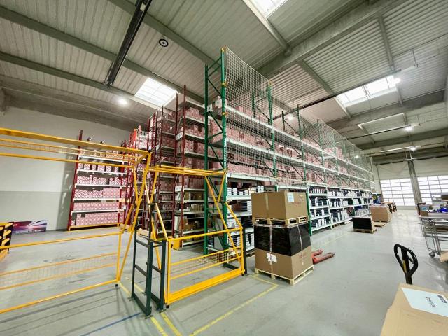 Local Commercial location à Nanterre, Gennevilliers