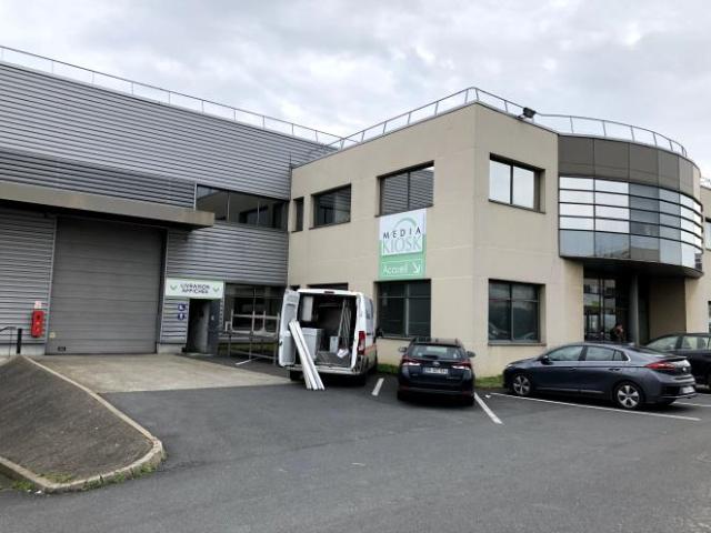 Local Commercial location à Nanterre, Gennevilliers