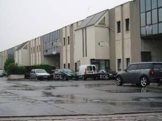 Local Commercial location à Nanterre, Gennevilliers