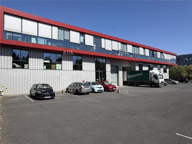 Local Commercial location à Nanterre, Gennevilliers