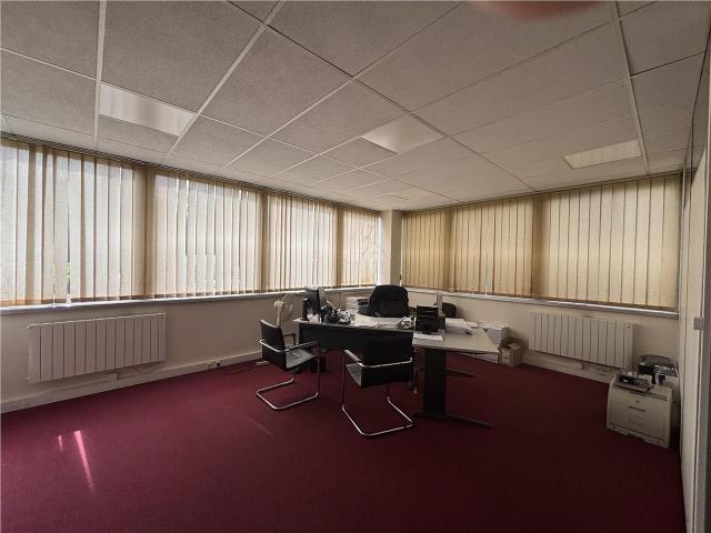 Local Commercial location à Sarcelles, Gonesse