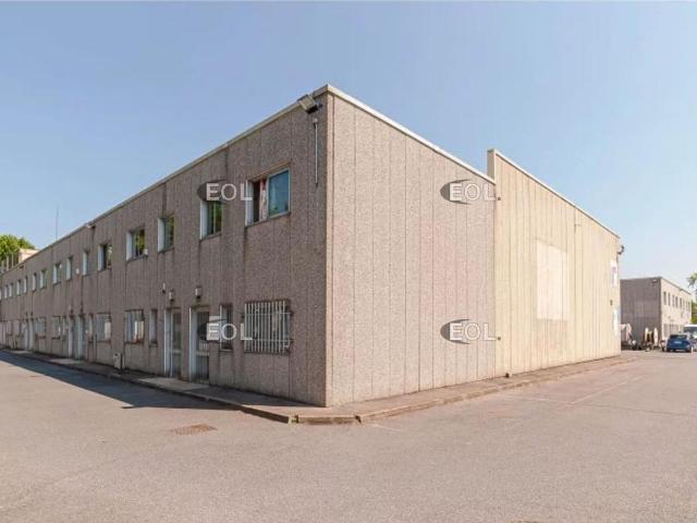Local Commercial location à Évry, Grigny