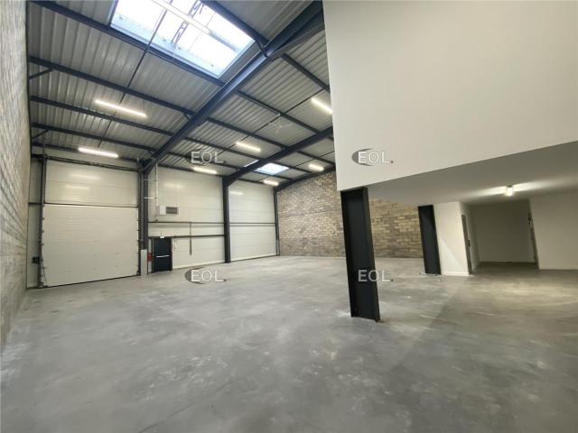 Local Commercial location à Évry, Grigny