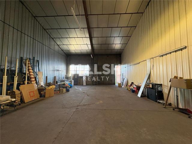 Local Commercial location à Les Arboras, Grigny-sur-Rhône