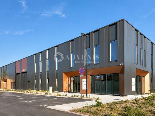 Local Commercial location à Parc d'Activités du Moulin Lamblin, Hallennes-lez-Haubourdin