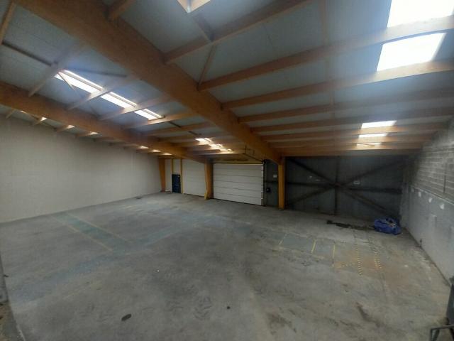 Local Commercial location à Grand Parc, Hérouville-Saint-Clair