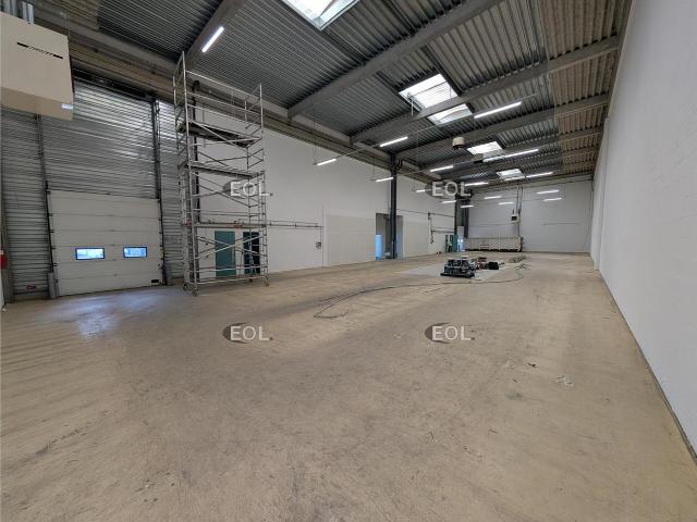 Local Commercial location à L'Haÿ-les-Roses, Ivry-sur-seine