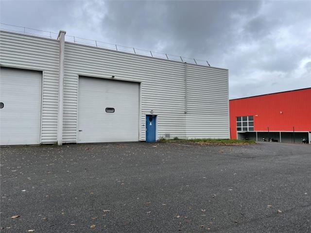Local Commercial location à Nantes, La Chapelle-sur-erdre
