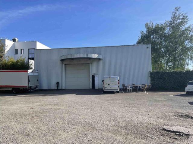 Local Commercial location à Nantes, La Chapelle-sur-erdre