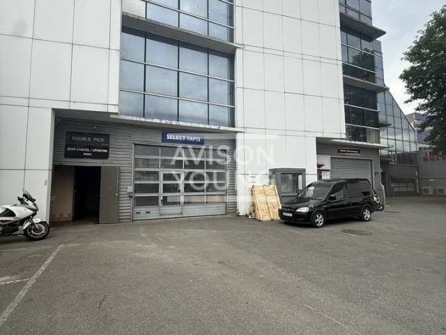 Local Commercial location à Saint-Denis, Saint-denis