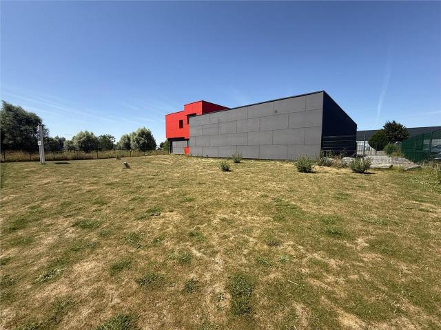 Local Commercial location à Douai, Lallaing