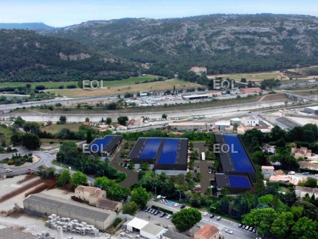 Local Commercial location à Aix-en-Provence, Lamanon