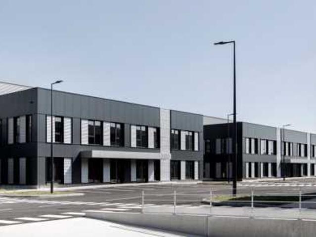 Local Commercial location à Zone industrielle du Commandant Rolland, Le Bourget