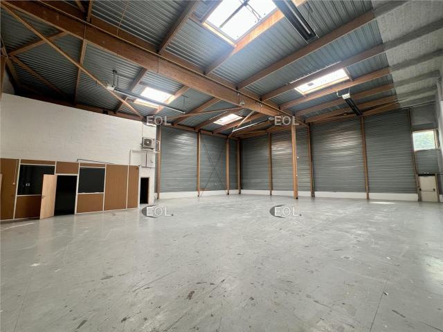 Local Commercial location à Le Raincy, Le Bourget
