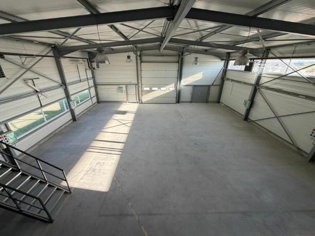 Local Commercial location à Parc industriel Rhône-Vallée Nord, Le Pouzin