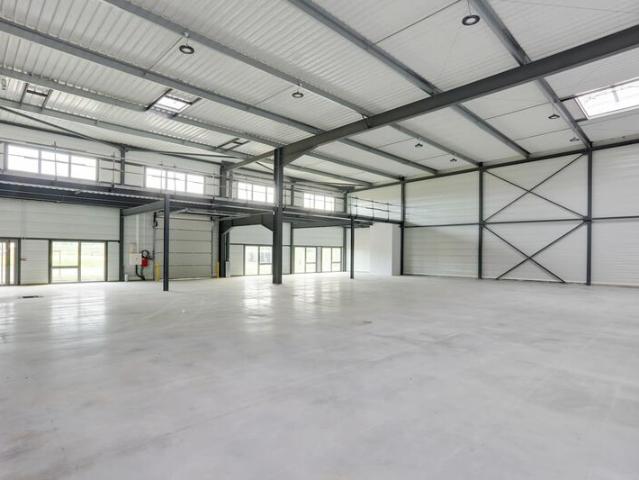 Local Commercial location à Sarcelles, Le Thillay