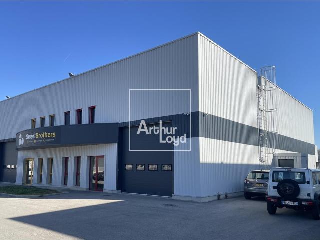 Local Commercial location à Grenoble, Le Versoud
