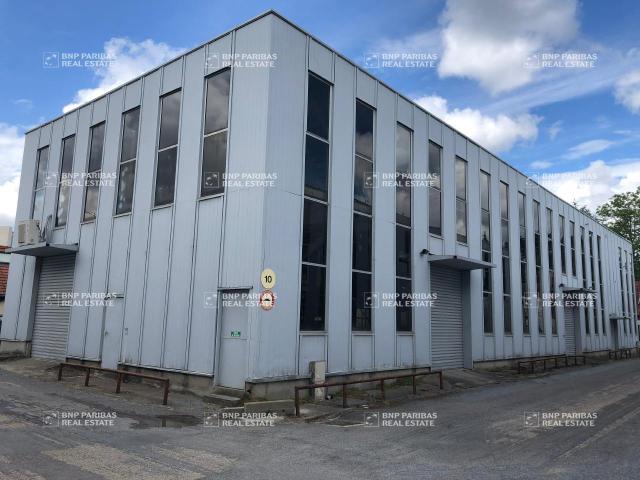 Local Commercial location à Les Loges-en-Josas, Yvelines