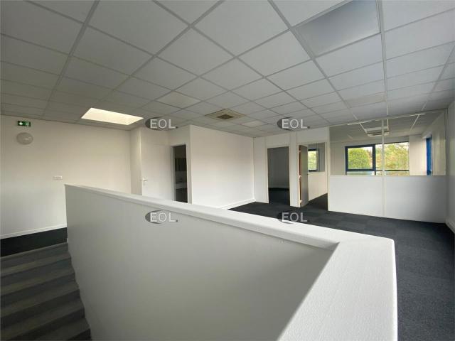 Local Commercial location à Melun, Lieusaint
