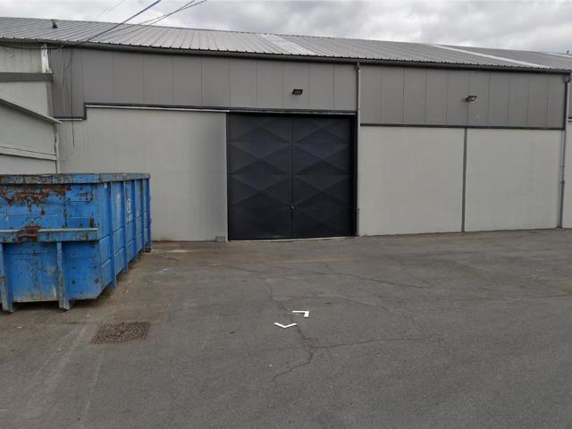 Local Commercial location à Saint-Denis, L'ile-saint-denis