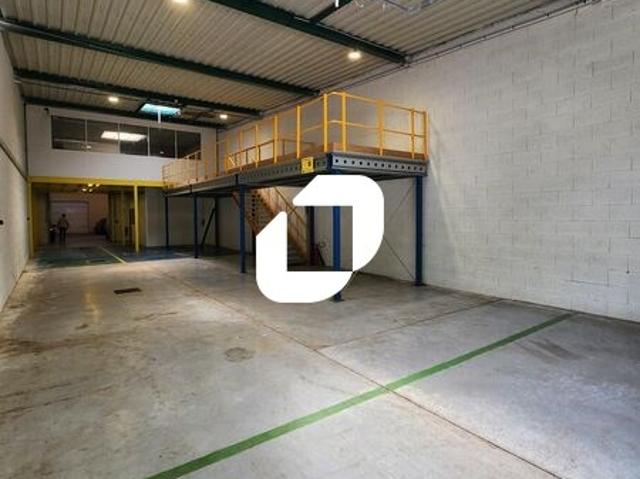 Local Commercial location à Créteil, Marolles-en-brie