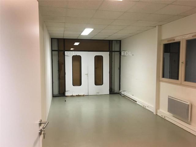 Local Commercial location à Palaiseau, Massy