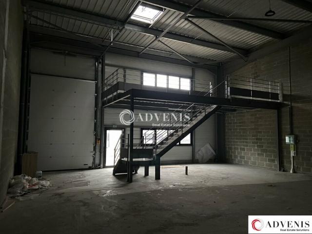 Local Commercial location à Bordeaux, Mérignac