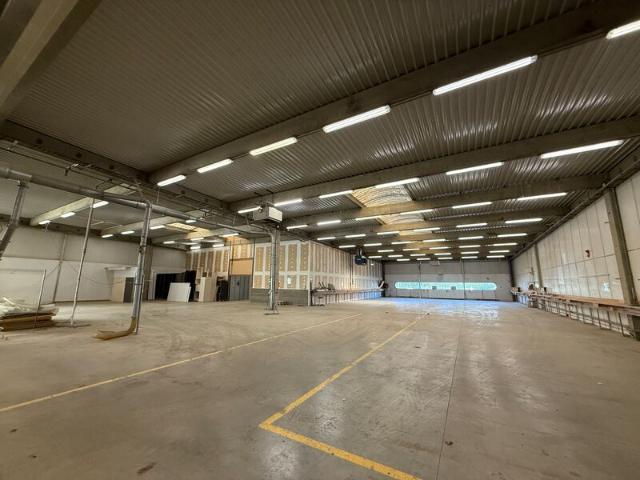 Local Commercial location à Bordeaux, Mérignac