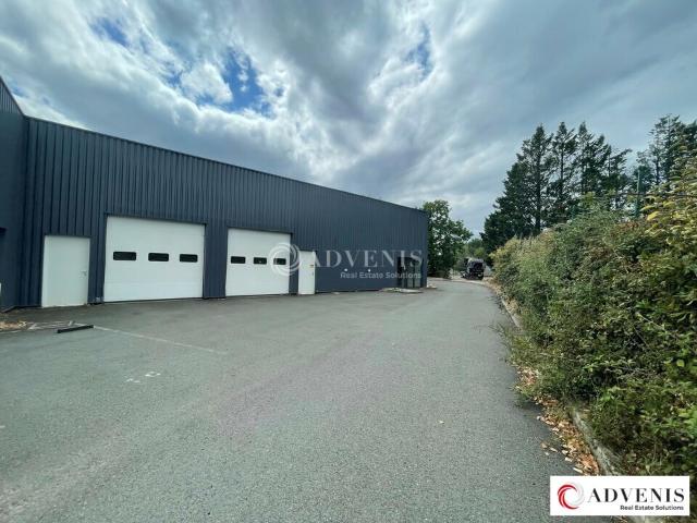 Local Commercial location à Bordeaux, Mérignac