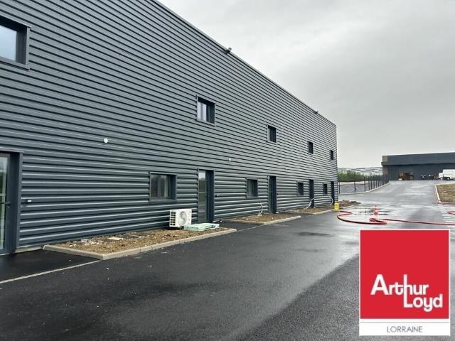 Local Commercial location à Metz, Montoy-flanville