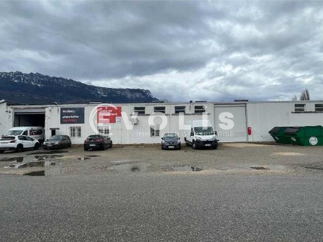 Local Commercial location à Grenoble, Pontcharra