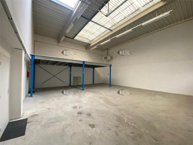 Local Commercial location à Melun, Lieusaint
