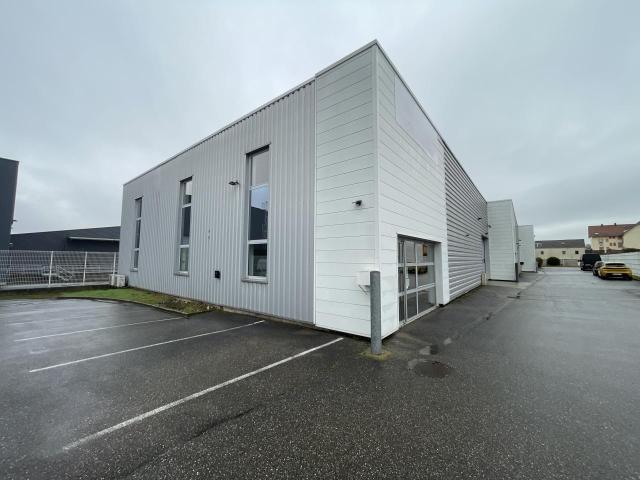 Local Commercial location à Strasbourg, Mundolsheim