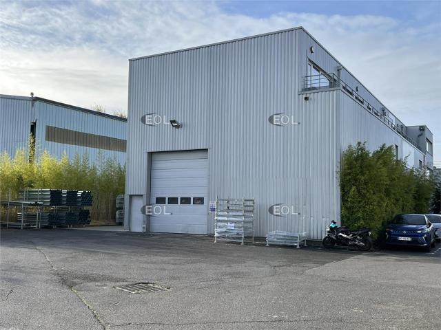 Local Commercial location à Nanterre