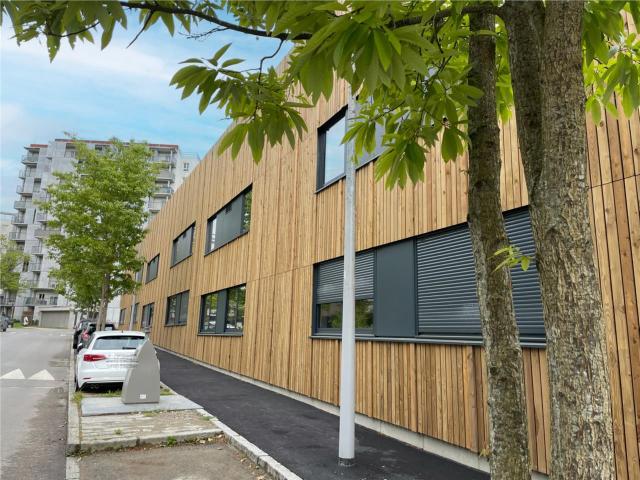 Local Commercial location à Nantes
